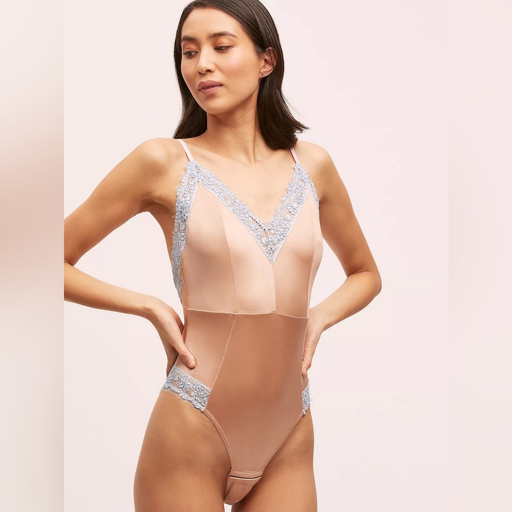 Dora Larsen lace bodysuit (L)